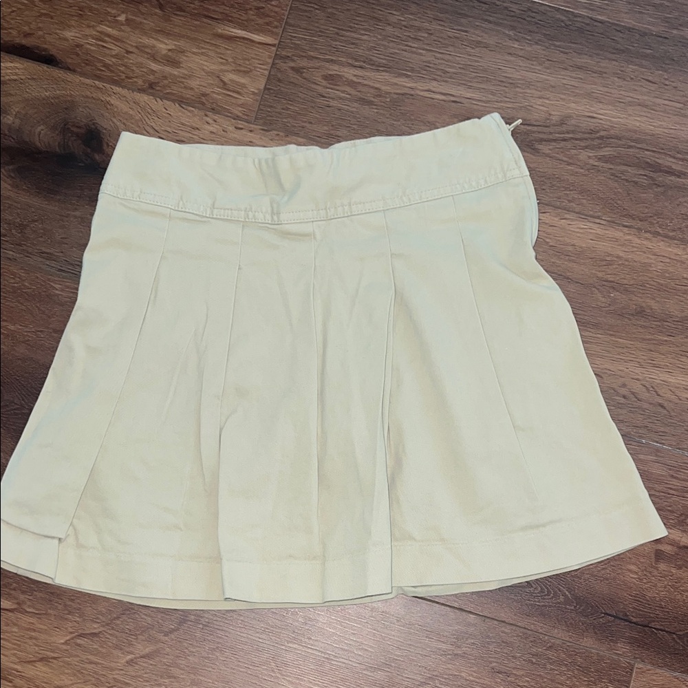 The Children’s Place Khaki pleated skort